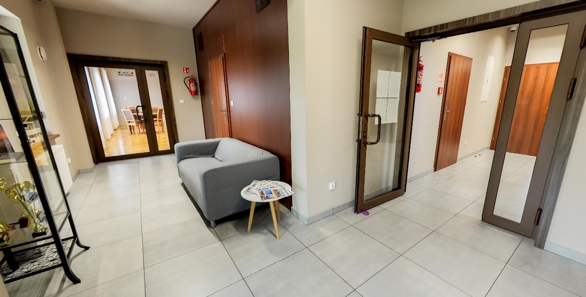 GCKSiT O.K. w Skrbeńsku parter - hol, sala bankietowa
